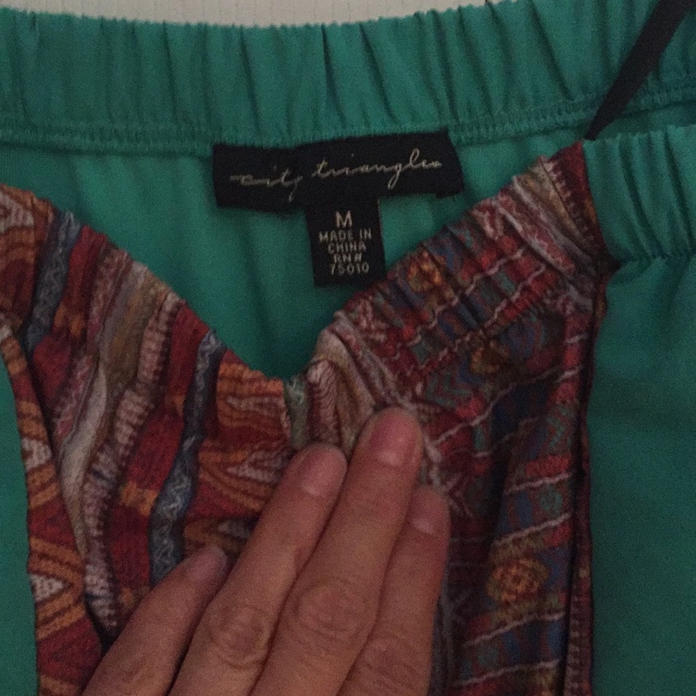 Romper - Picture 3 of 4